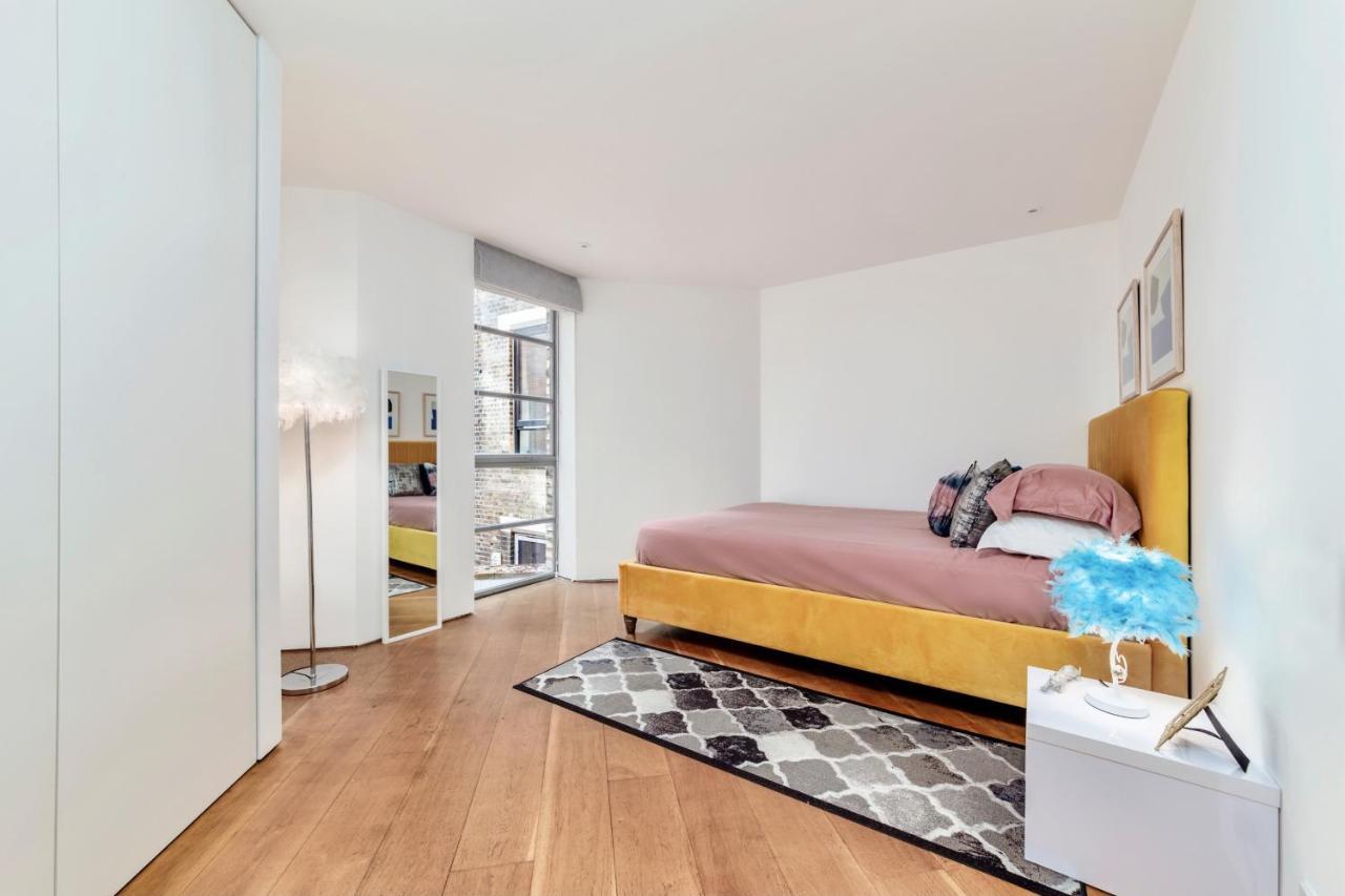 Interior-Designer Apartment With 2 Terraces Лондон Экстерьер фото
